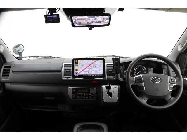HIACE van 4WD