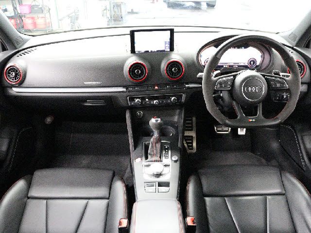 AUDI RS3 SPORTBACK