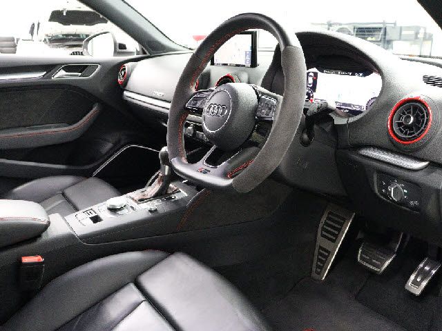 AUDI RS3 SPORTBACK