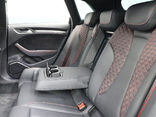 AUDI RS3 SPORTBACK