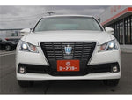 CROWN sedan hybrid 4WD
