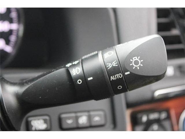 CROWN sedan hybrid 4WD