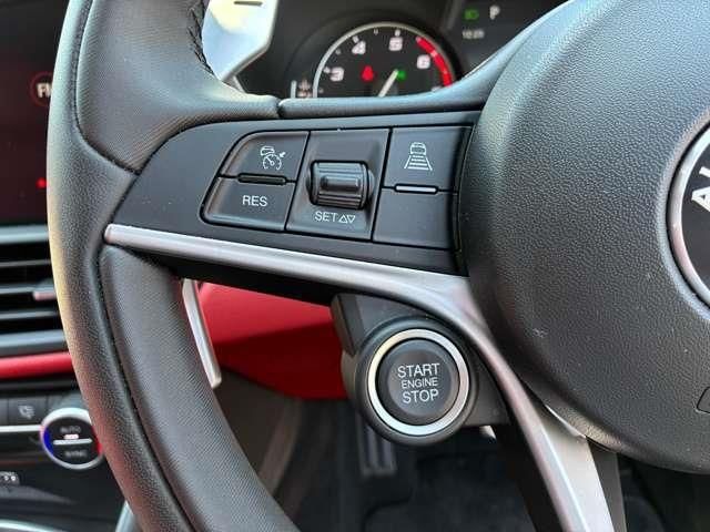 ALFAROMEO Giulia