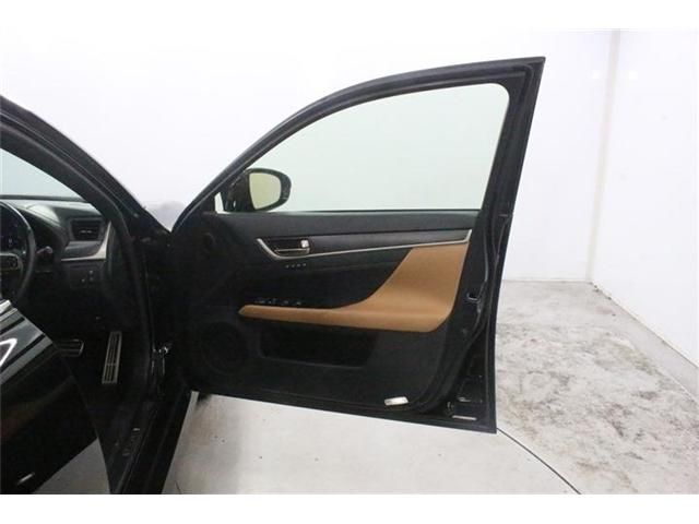 LEXUS GS200t