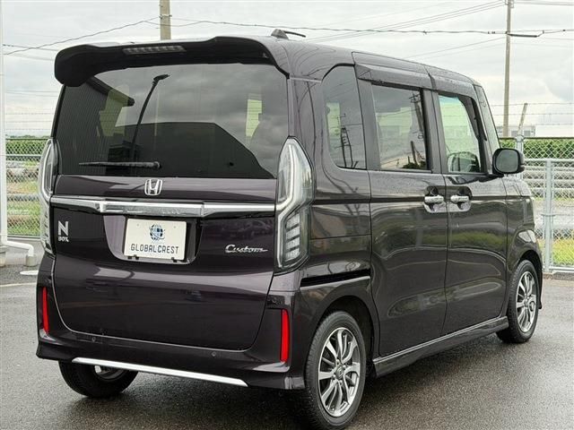 N BOX CUSTOM
