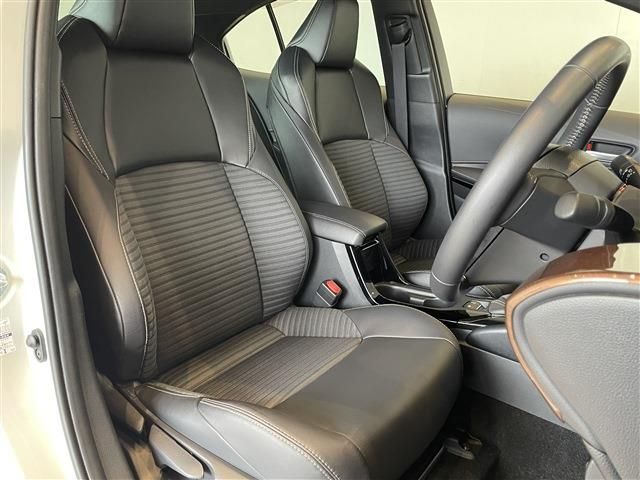 COROLLA sedan