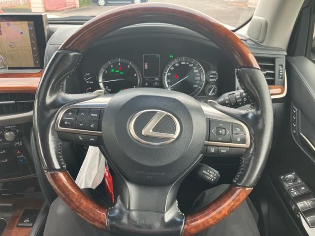 LEXUS LX570 AWD