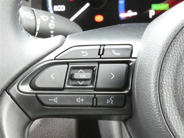 YARIS CROSS HYBRID