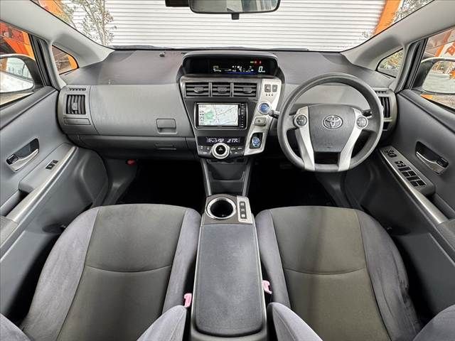 PRIUS Alpha