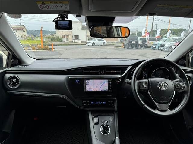 AURIS HYBRID