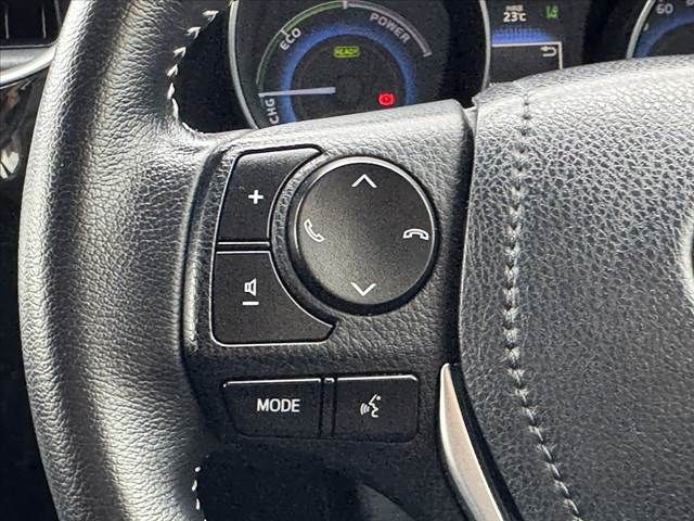 AURIS HYBRID