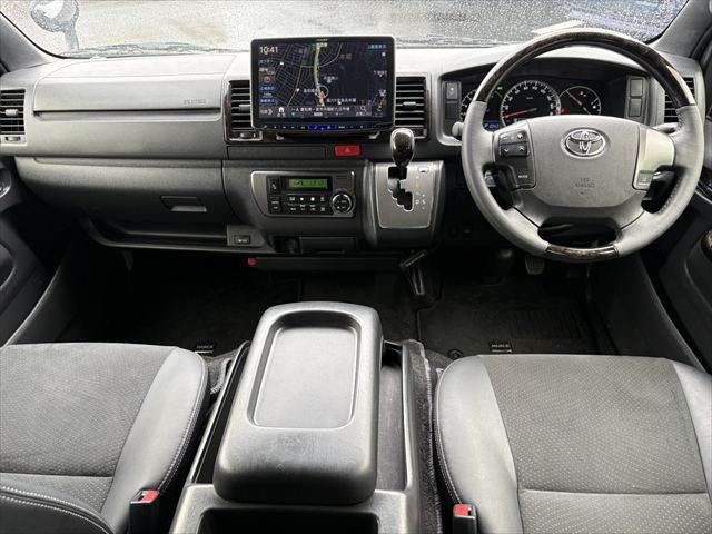 HIACE van 2WD