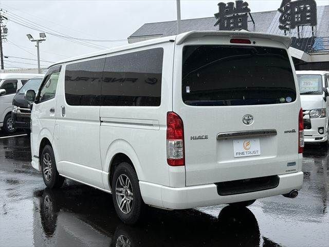 HIACE van 2WD