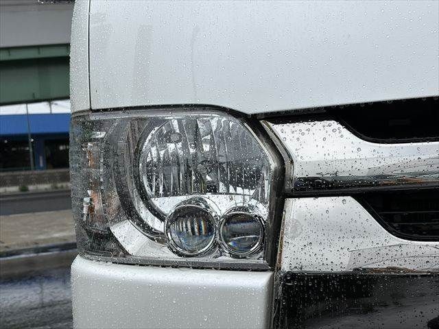 HIACE van 2WD