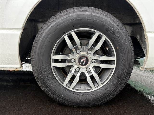 HIACE van 2WD