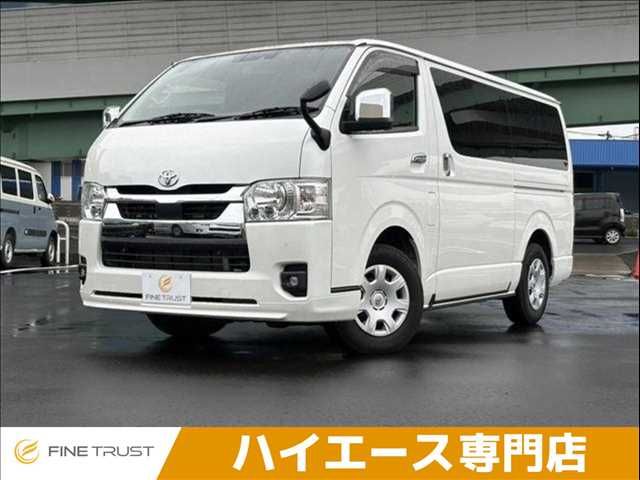 HIACE van 4WD