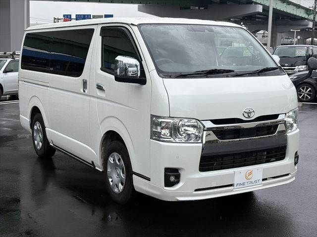 HIACE van 4WD