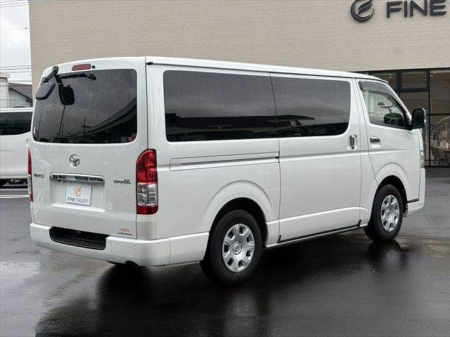 HIACE van 4WD