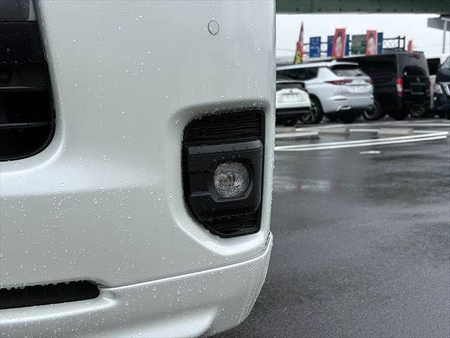HIACE van 4WD
