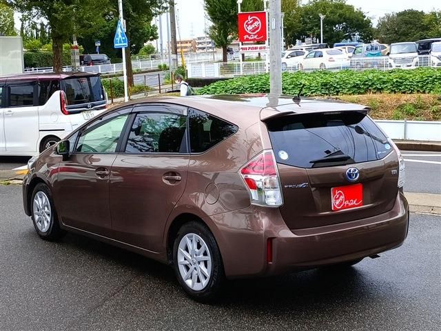 PRIUS Alpha