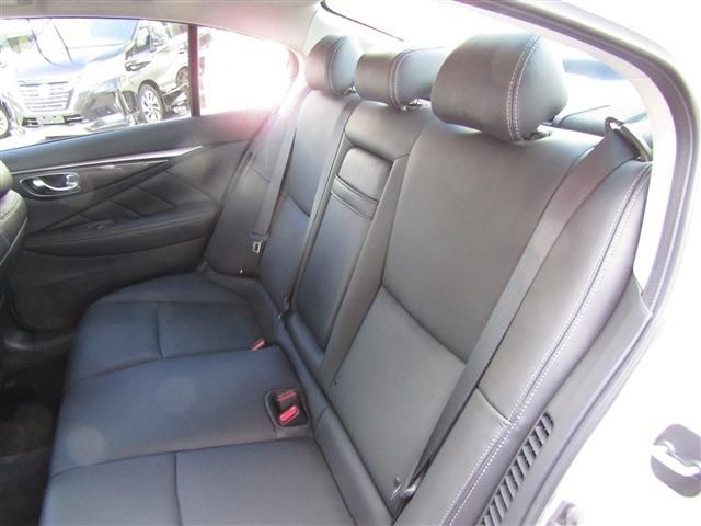 SKYLINE HYBRID