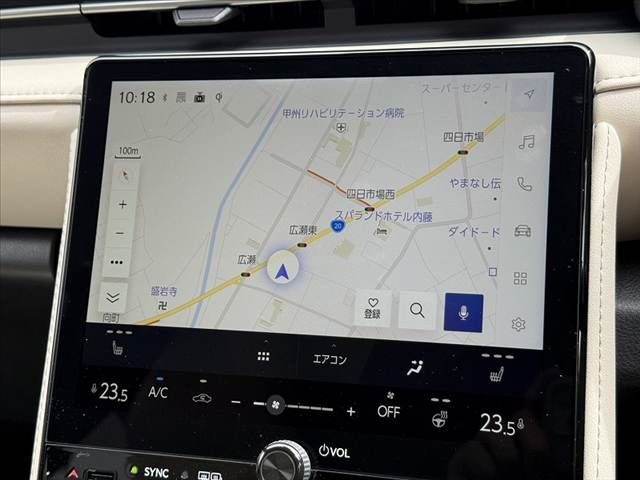 LEXUS LBX
