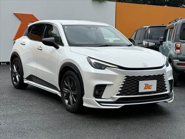 LEXUS LBX