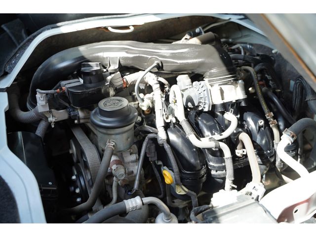 HIACE van 2WD