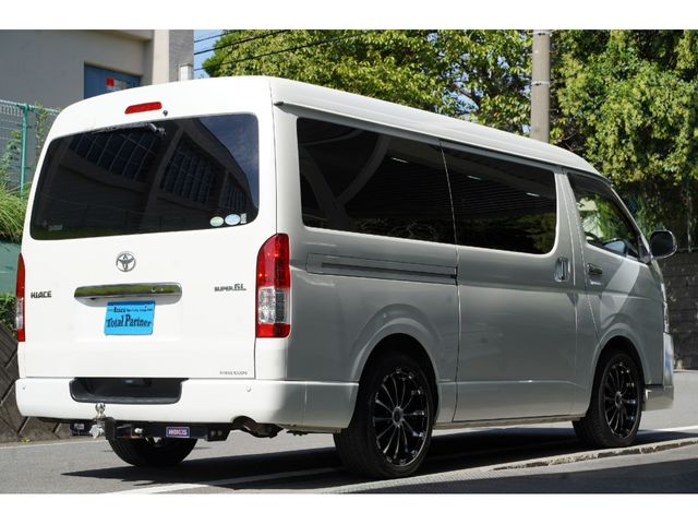 HIACE van 2WD