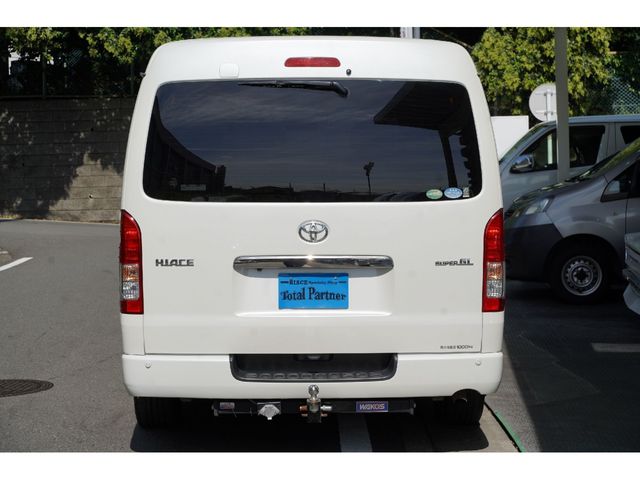 HIACE van 2WD