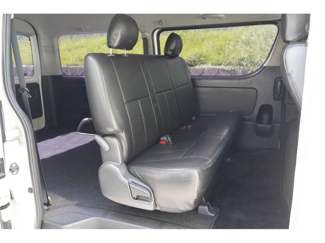 HIACE van 2WD