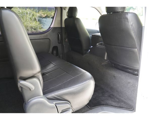 HIACE van 2WD