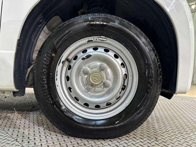 N-VAN