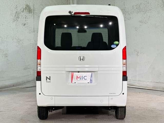 N-VAN