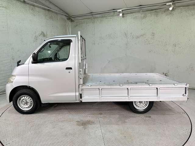 LITEACE truck 2WD