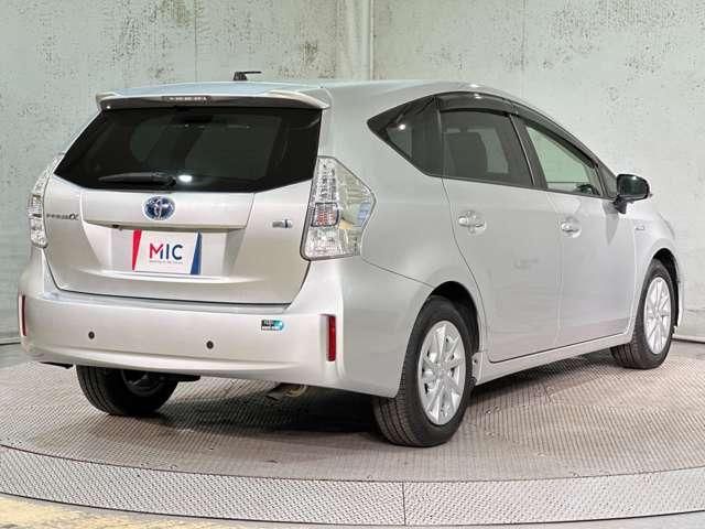PRIUS Alpha