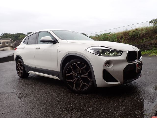 BMW X2
