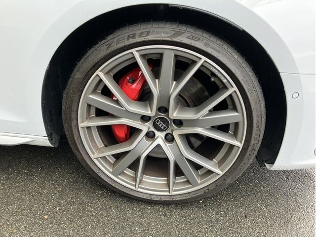 AUDI S4 AVANT