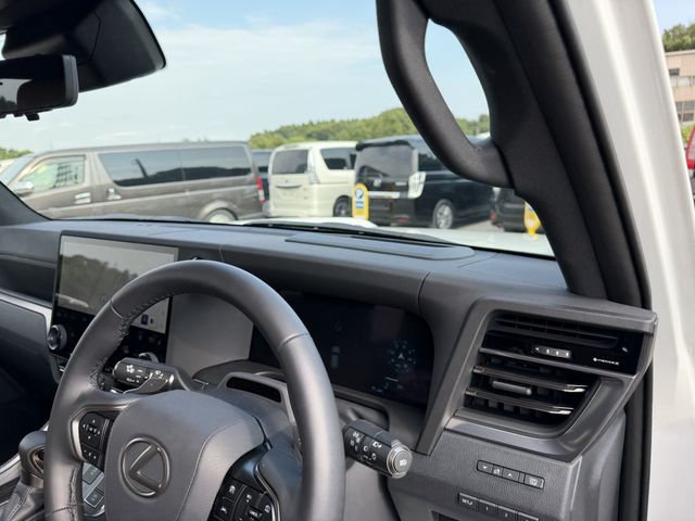 LEXUS GX550