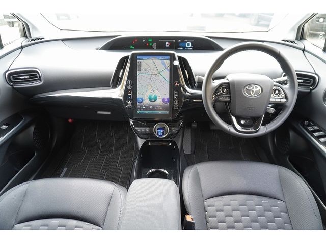 PRIUS PHV