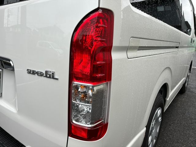 HIACE van 2WD