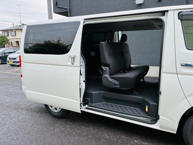 HIACE van 2WD