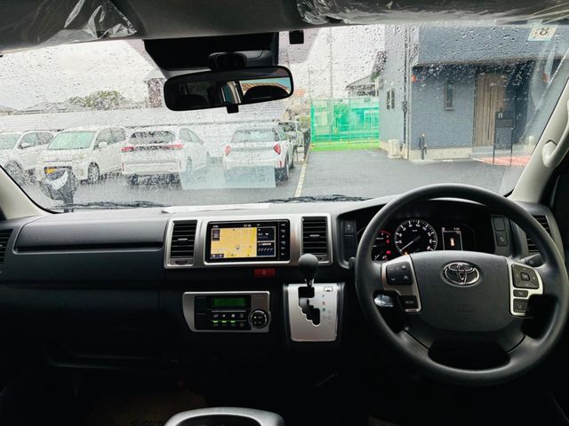 HIACE van 2WD