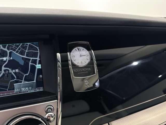 ROLLS-ROYCE