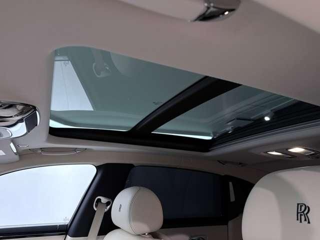 ROLLS-ROYCE