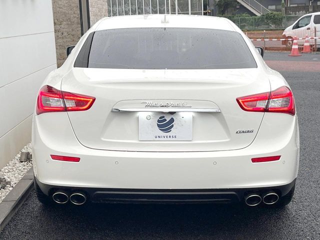 MASERATI GHIBLI Sedan