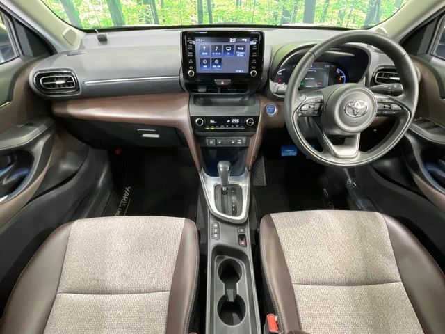 YARIS CROSS HYBRID