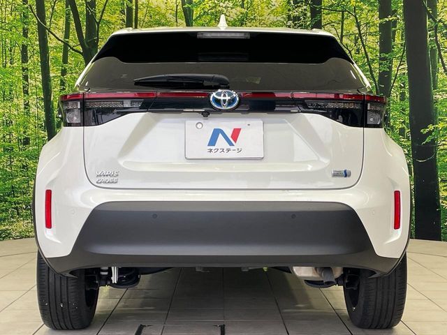 YARIS CROSS HYBRID