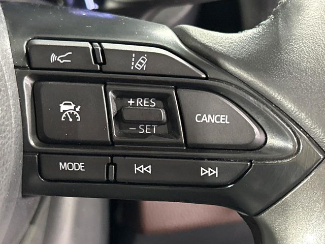 YARIS CROSS HYBRID