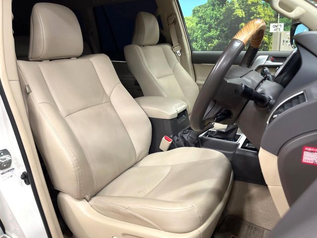 LANDCRUISER PRADO